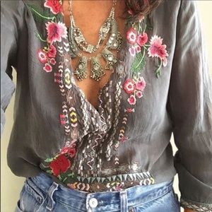 Floryday Floral Embroidered Grey Top Size XS Boho